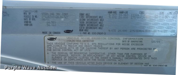 image for item DW2493 2002 Sterling LT9500 semi truck