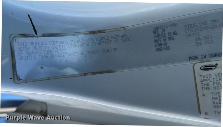 image for item DW2493 2002 Sterling LT9500 semi truck