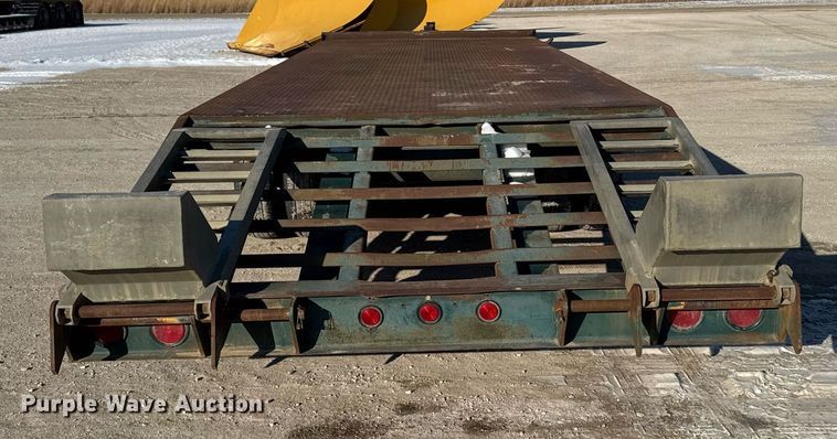 image for item DW2495 1987 Load King 92 LT equipment trailer