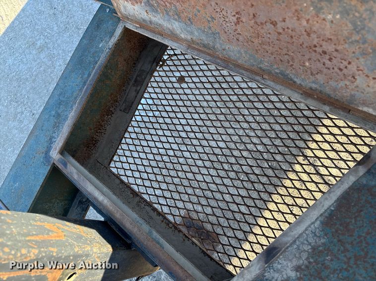 image for item DW2495 1987 Load King 92 LT equipment trailer