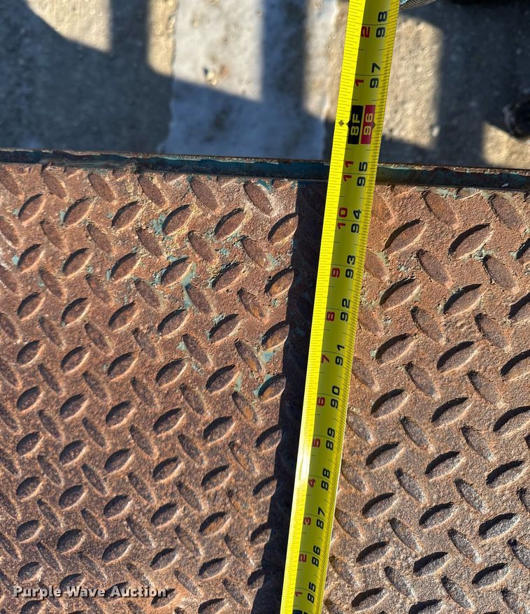 image for item DW2495 1987 Load King 92 LT equipment trailer