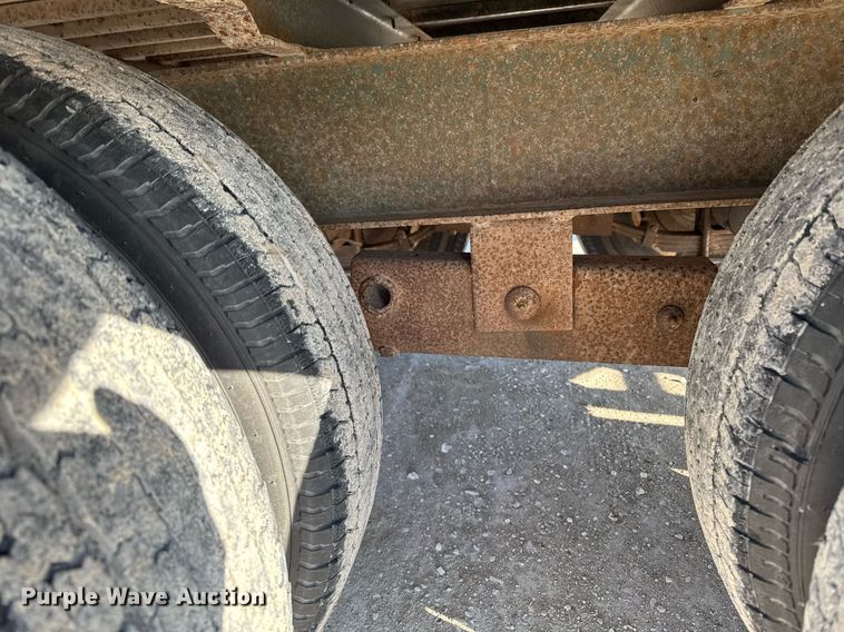 image for item DW2495 1987 Load King 92 LT equipment trailer