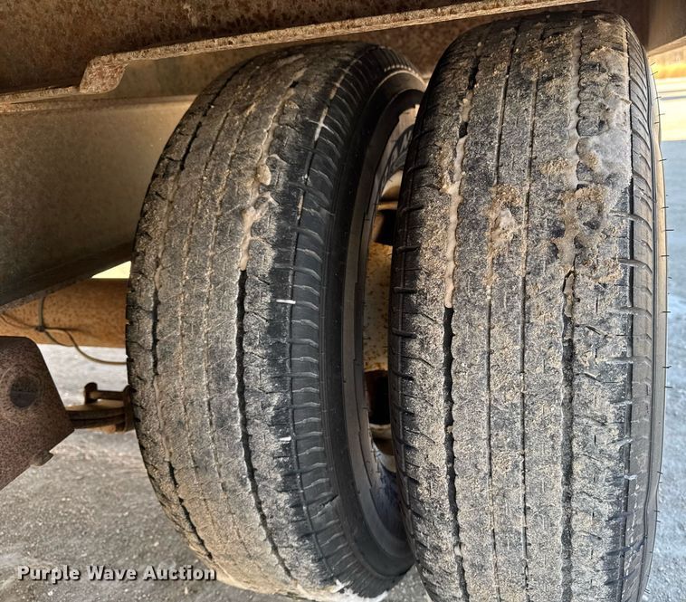 image for item DW2495 1987 Load King 92 LT equipment trailer