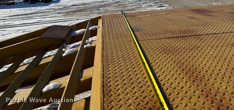 image for item DW2496 1989 Load King 92 LT equipment trailer