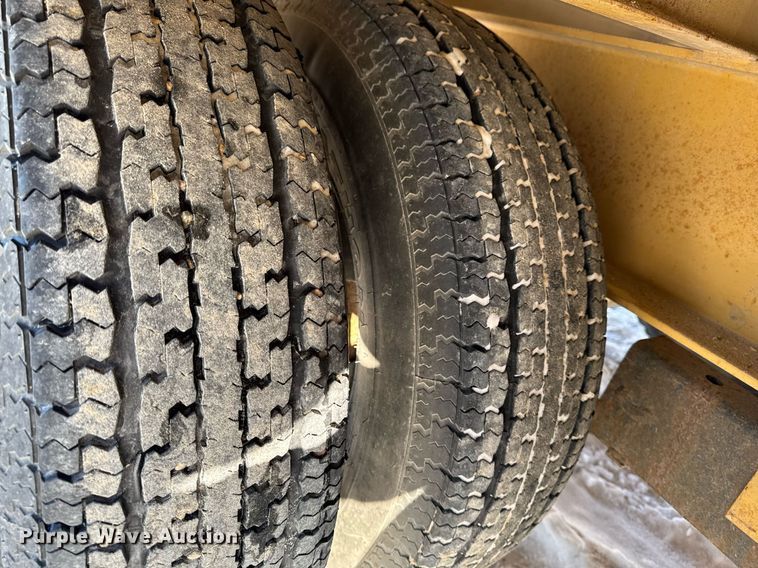 image for item DW2496 1989 Load King 92 LT equipment trailer