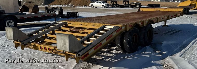 image for item DW2497 1987 Bauer Built Tag-a-Long equipment trailer