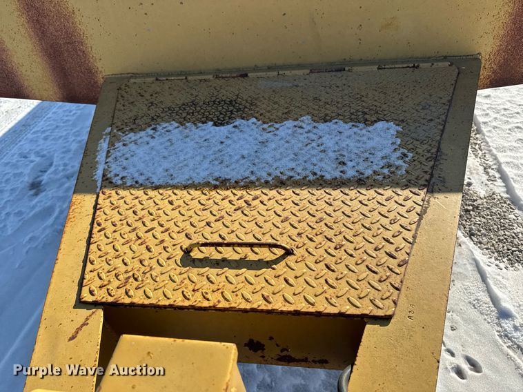 image for item DW2497 1987 Bauer Built Tag-a-Long equipment trailer