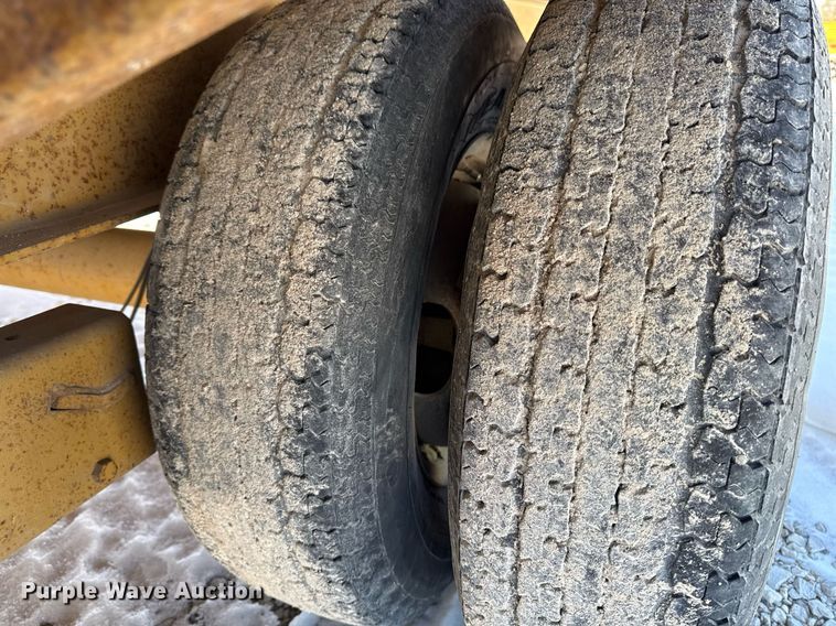 image for item DW2497 1987 Bauer Built Tag-a-Long equipment trailer