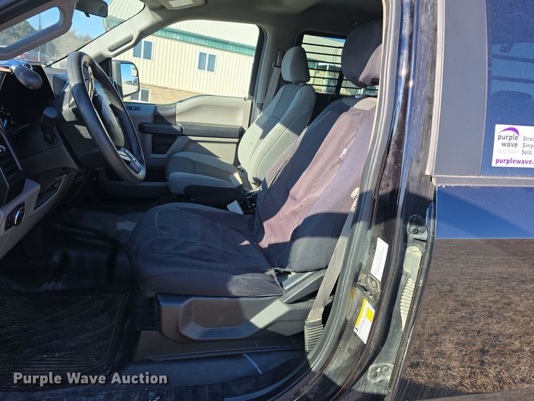 image for item DW3056 2019 Ford F150 SuperCrew pickup truck