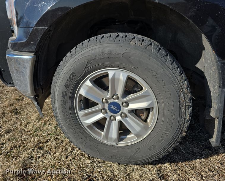 image for item DW3056 2019 Ford F150 SuperCrew pickup truck