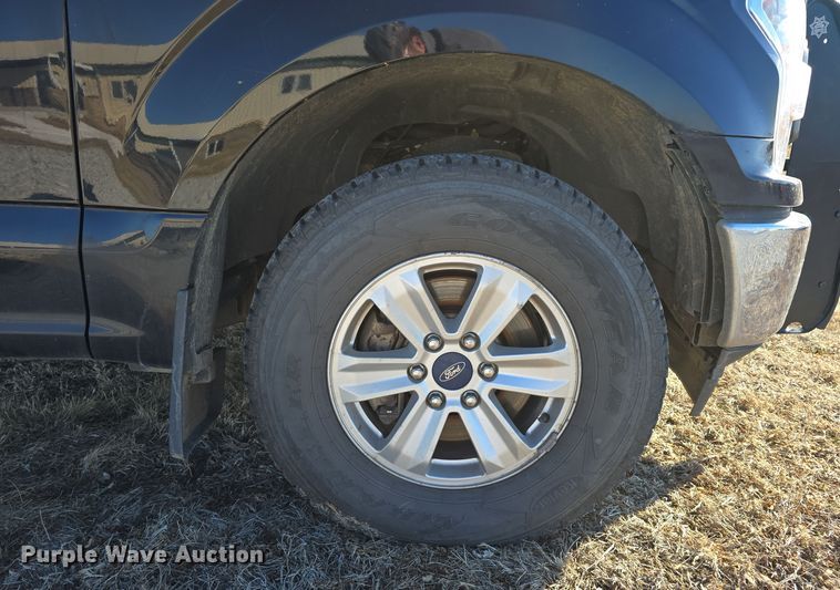 image for item DW3056 2019 Ford F150 SuperCrew pickup truck