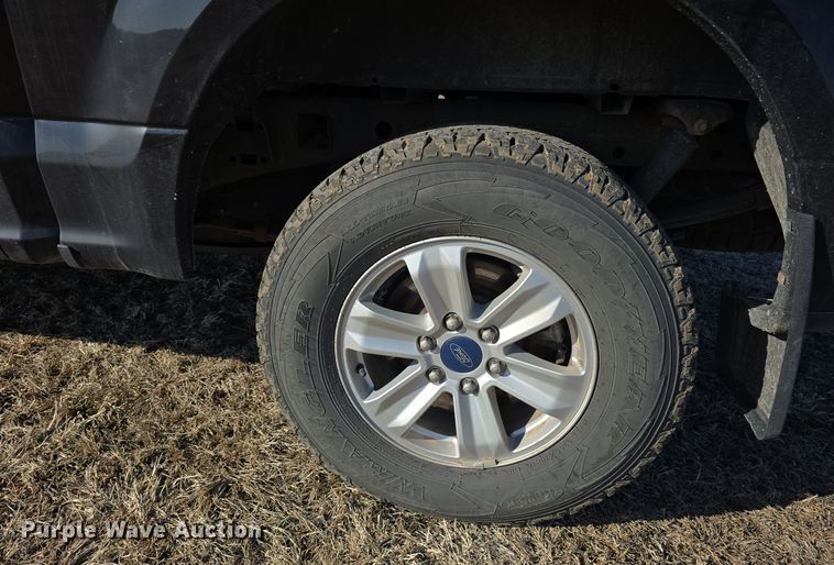 image for item DW3056 2019 Ford F150 SuperCrew pickup truck