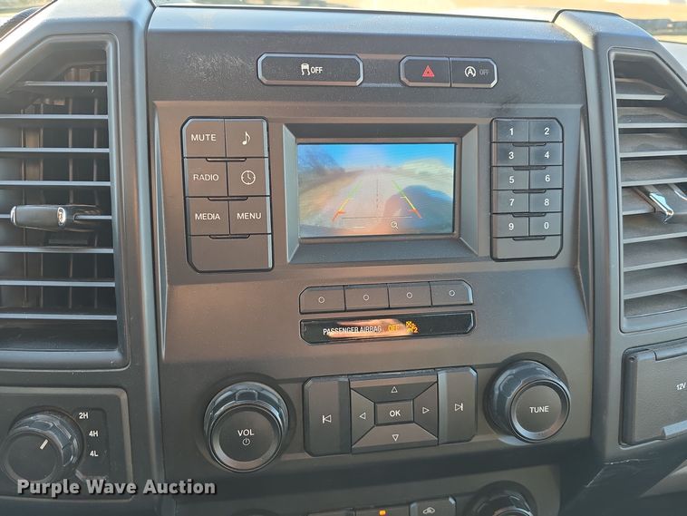 image for item DW3057 2020 Ford F150 SuperCrew pickup truck