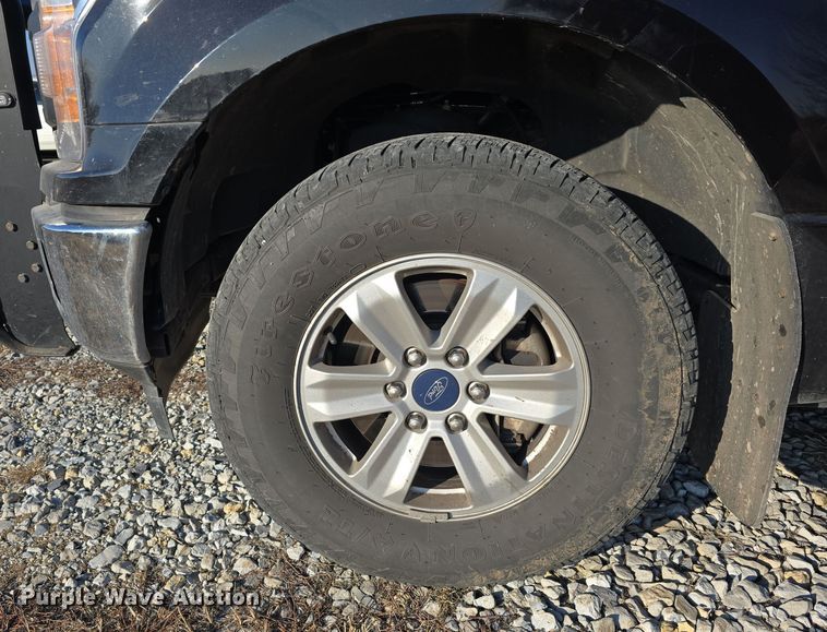 image for item DW3057 2020 Ford F150 SuperCrew pickup truck