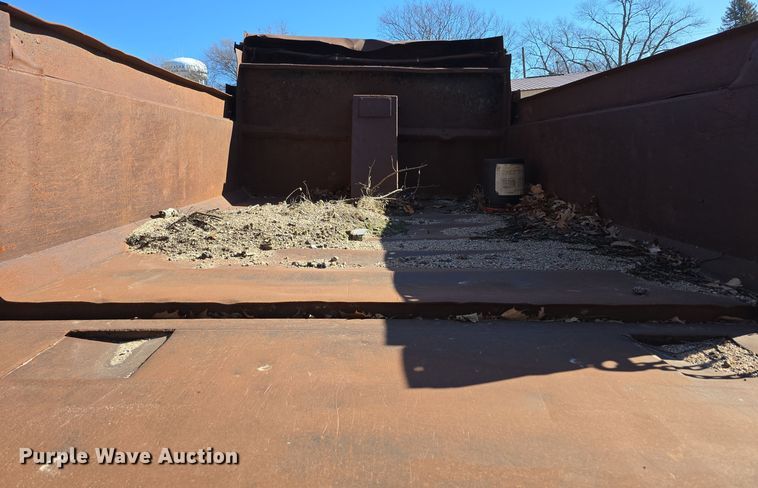 image for item DW3066 1996 Ford F700 dump truck