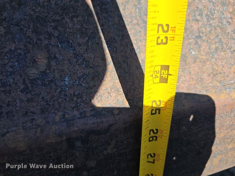 image for item DW3066 1996 Ford F700 dump truck