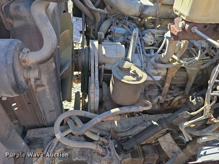 image for item DW3066 1996 Ford F700 dump truck