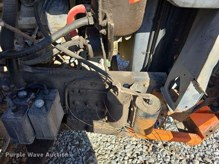 image for item DW3066 1996 Ford F700 dump truck