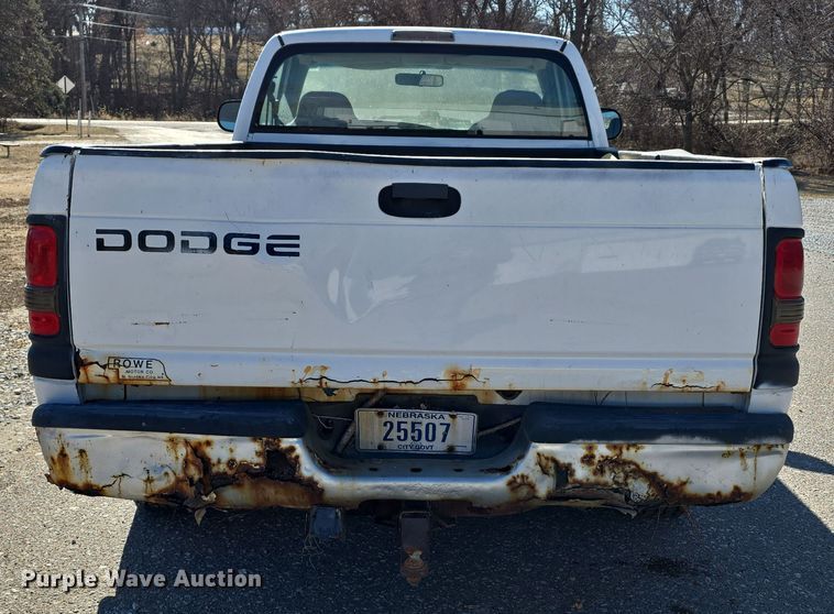 image for item DW3069 2001 Dodge Ram 1500 pickup truck