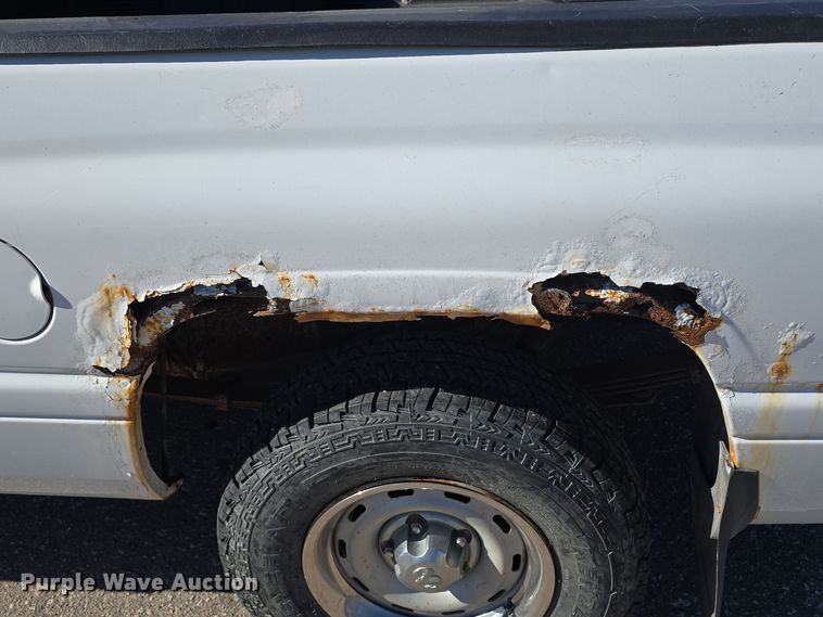 image for item DW3069 2001 Dodge Ram 1500 pickup truck