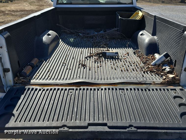 image for item DW3069 2001 Dodge Ram 1500 pickup truck