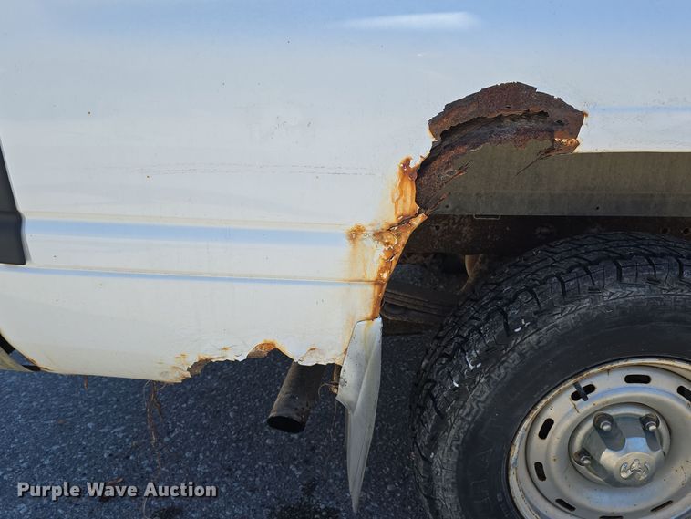 image for item DW3069 2001 Dodge Ram 1500 pickup truck