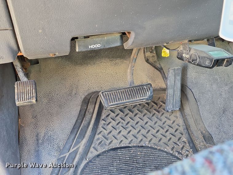 image for item DW3069 2001 Dodge Ram 1500 pickup truck