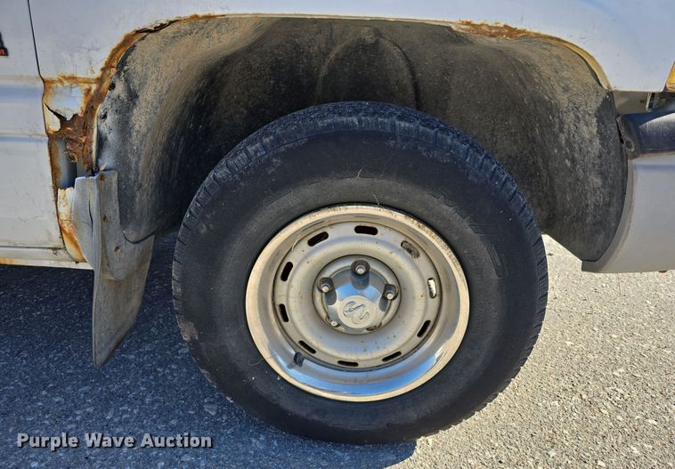 image for item DW3069 2001 Dodge Ram 1500 pickup truck