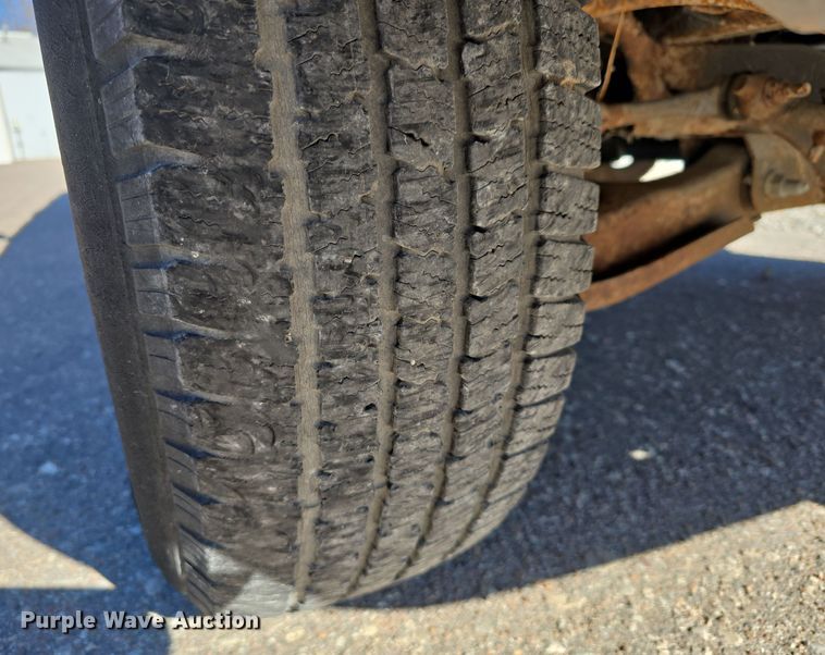 image for item DW3069 2001 Dodge Ram 1500 pickup truck