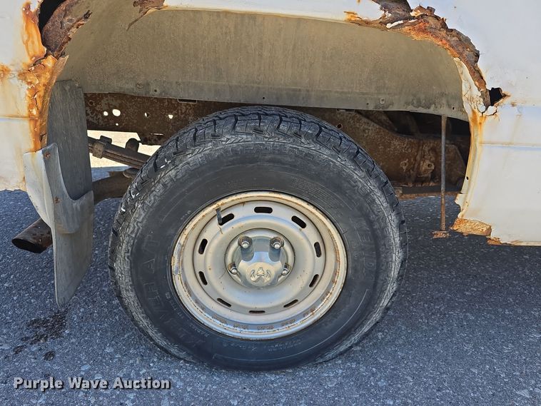 image for item DW3069 2001 Dodge Ram 1500 pickup truck