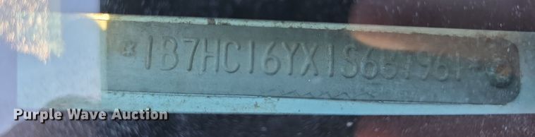 image for item DW3069 2001 Dodge Ram 1500 pickup truck