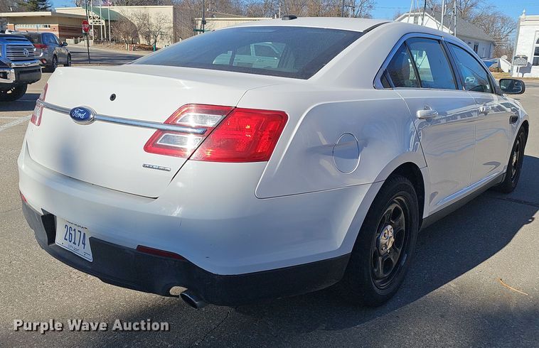image for item DW3070 2013 Ford Taurus Police Interceptor 