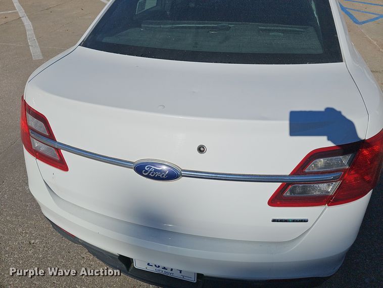 image for item DW3070 2013 Ford Taurus Police Interceptor 
