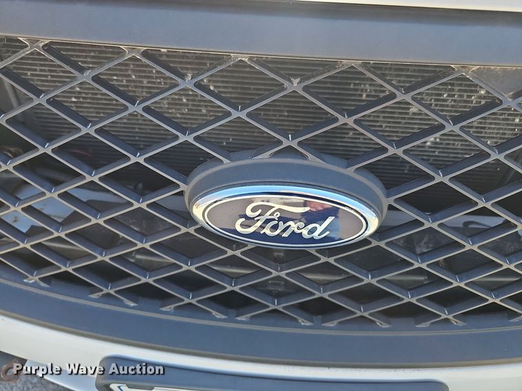 image for item DW3070 2013 Ford Taurus Police Interceptor 