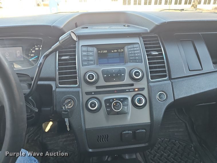 image for item DW3070 2013 Ford Taurus Police Interceptor 