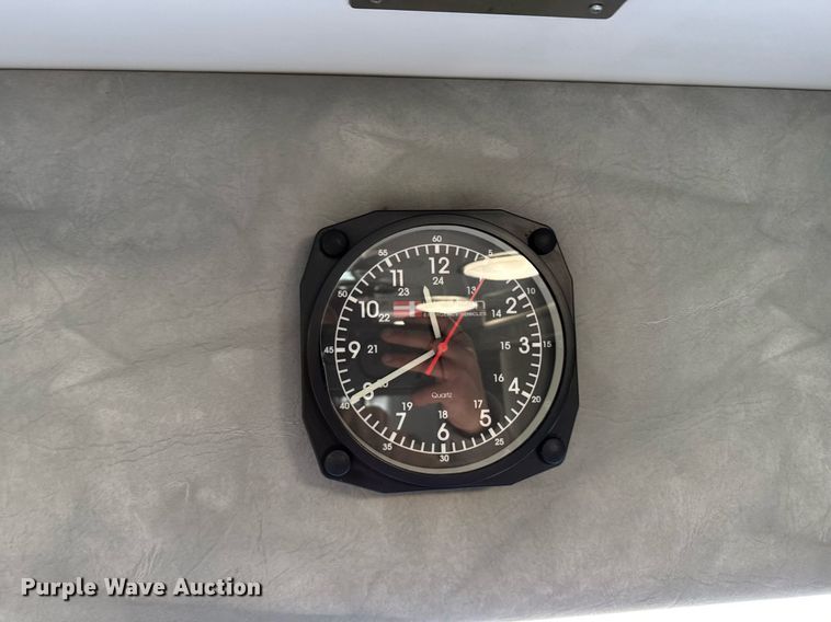 image for item DX3847 2003 Ford E450 Super Duty ambulance