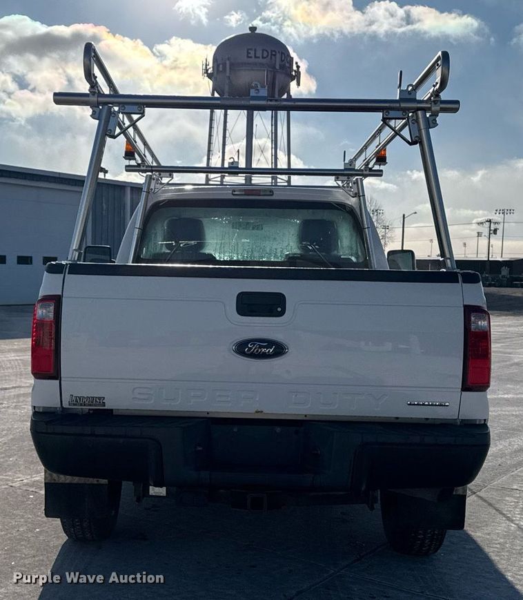 image for item EG7152 2014 Ford F250 Super Duty  pickup truck