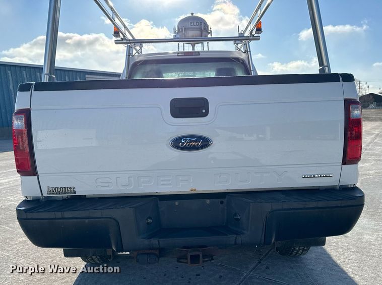 image for item EG7152 2014 Ford F250 Super Duty  pickup truck