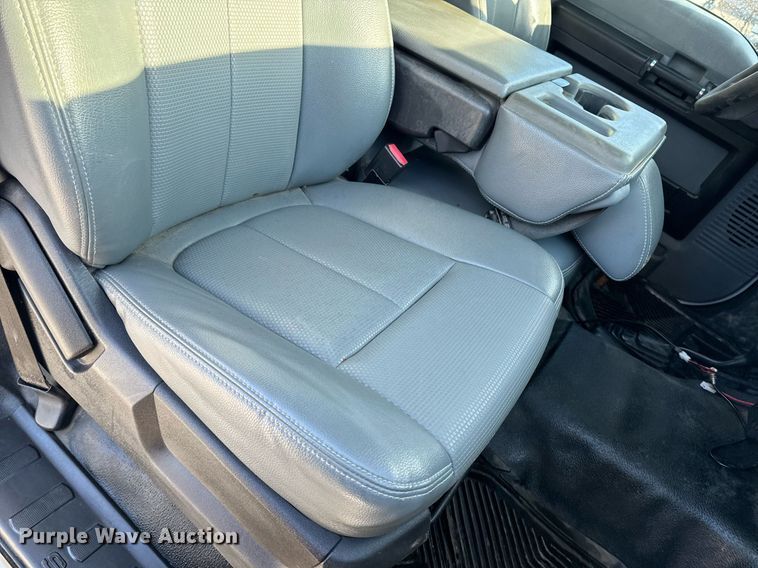 image for item EG7152 2014 Ford F250 Super Duty  pickup truck