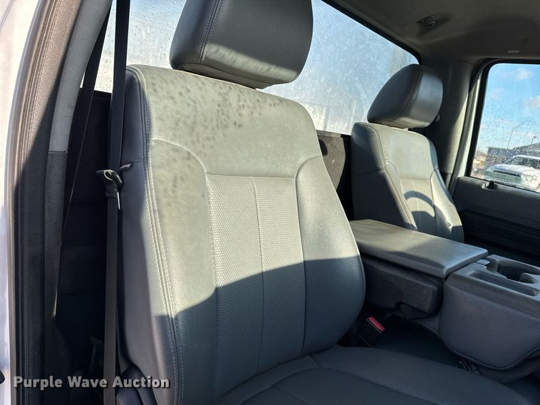 image for item EG7152 2014 Ford F250 Super Duty  pickup truck