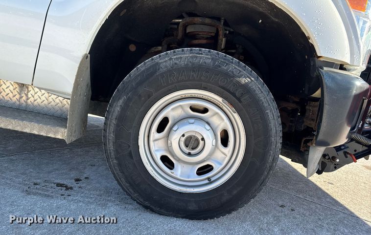 image for item EG7152 2014 Ford F250 Super Duty  pickup truck