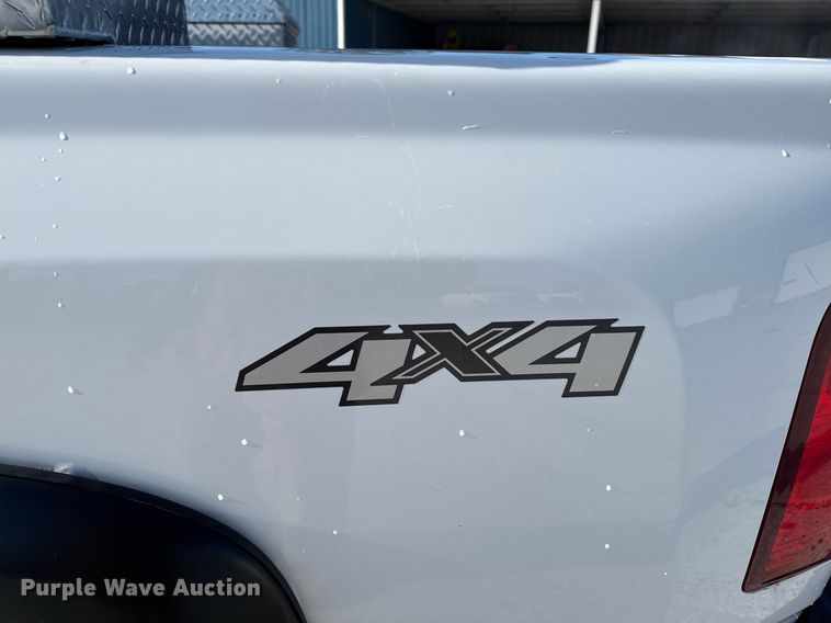 image for item EG7153 2010 Chevrolet Silverado 1500 pickup truck