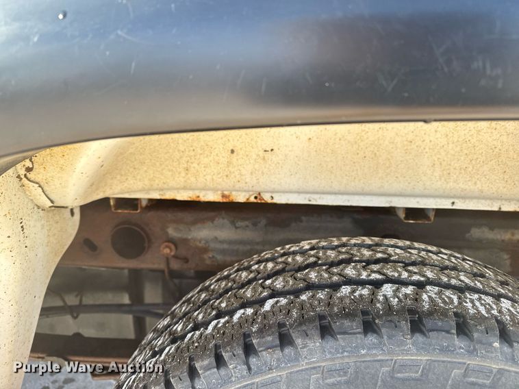 image for item EG7153 2010 Chevrolet Silverado 1500 pickup truck