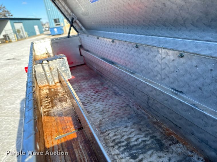 image for item EG7153 2010 Chevrolet Silverado 1500 pickup truck