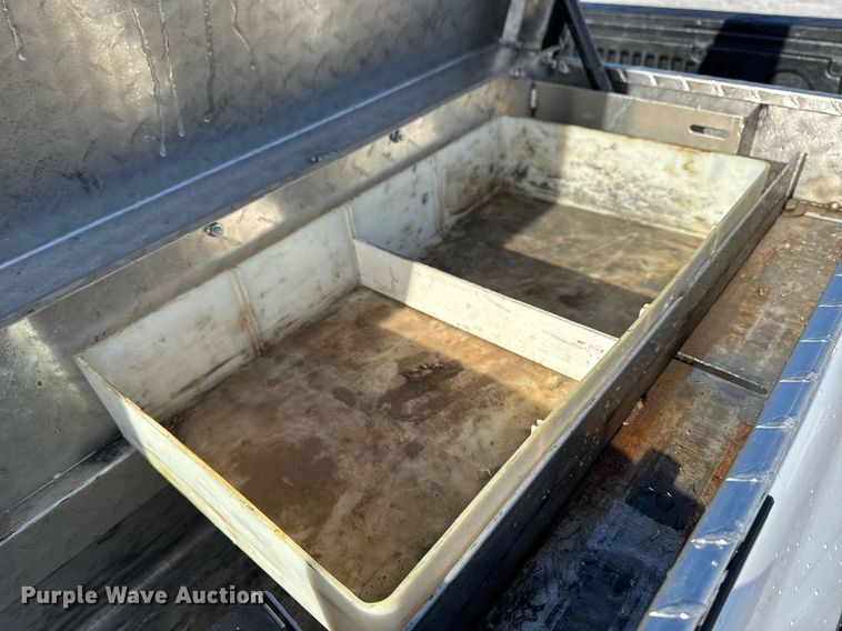 image for item EG7153 2010 Chevrolet Silverado 1500 pickup truck