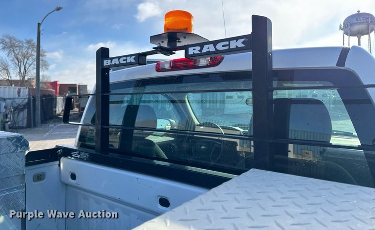 image for item EG7153 2010 Chevrolet Silverado 1500 pickup truck