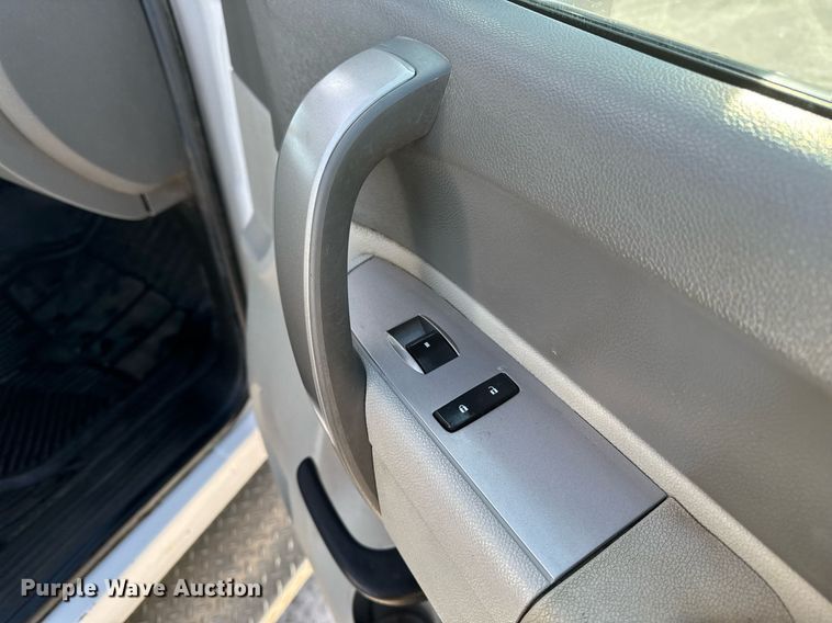 image for item EG7153 2010 Chevrolet Silverado 1500 pickup truck