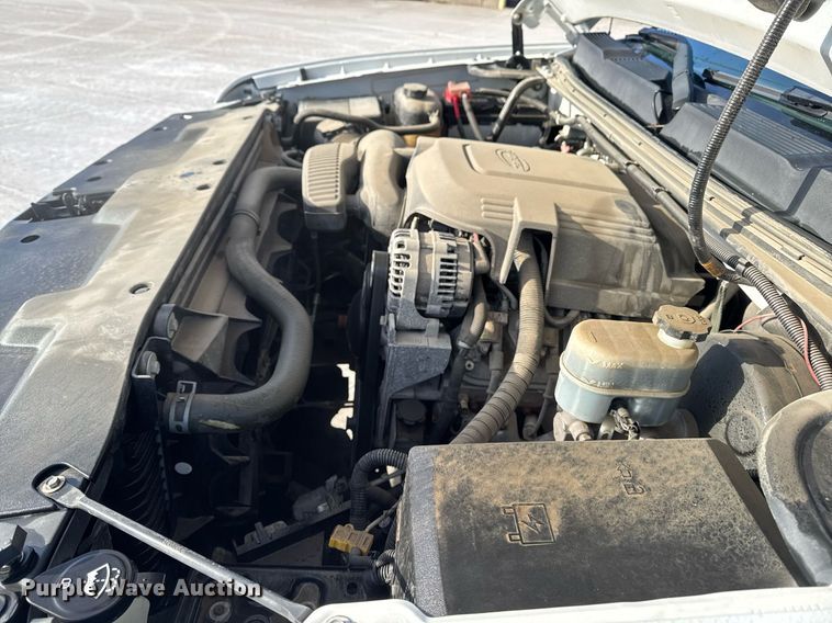 image for item EG7153 2010 Chevrolet Silverado 1500 pickup truck