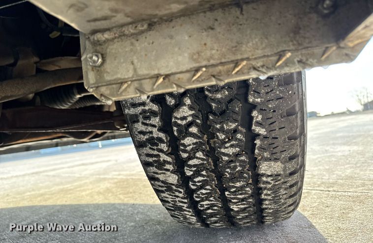 image for item EG7153 2010 Chevrolet Silverado 1500 pickup truck