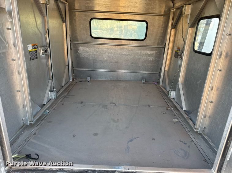 image for item EG7972 2009 Club Car Carryall 6 utility vehicle